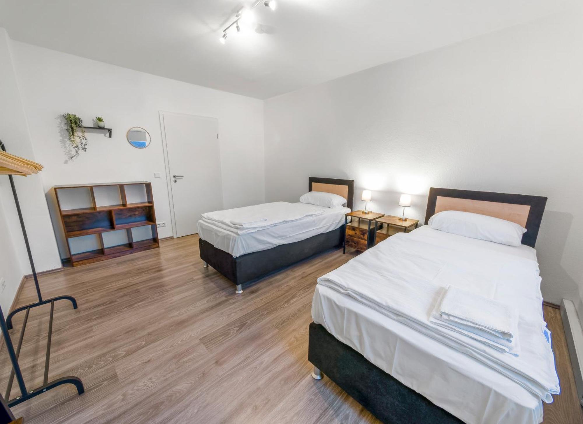 Modern 3-br Apmt. Sleeps 6+ Essen